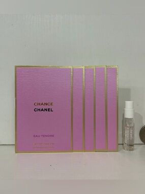 5 X Chanel Chance Eau Tendre Sample Card